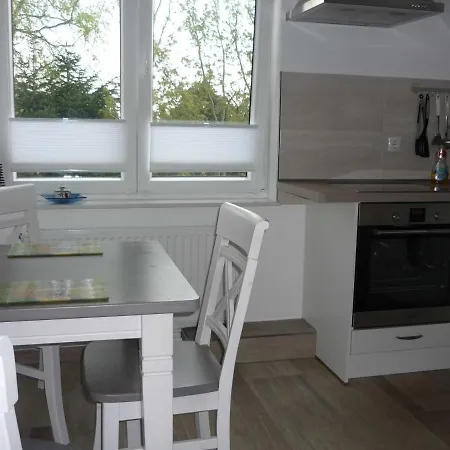 Ferienwohnung Kluetz - Unterkunft Mit 2 Schlafzimmern Und Modernem Bad Oeversee Esterno foto